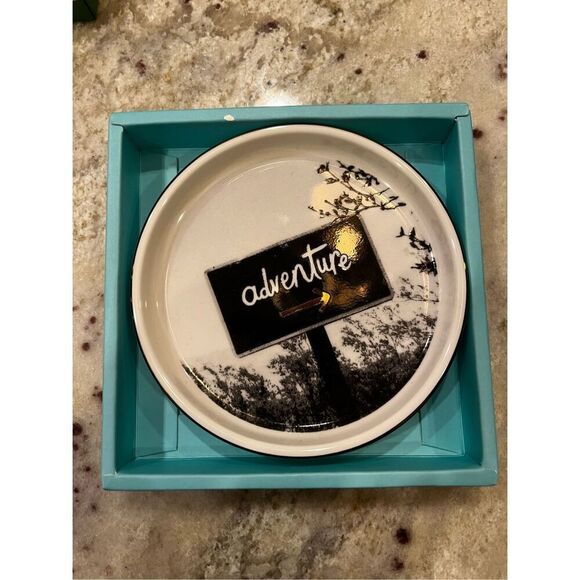 Kate Spade Spirit of Adventure New York Trinket Dish NIB - Picture 3 of 4